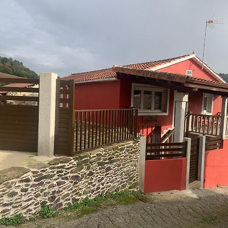Casa Do Feligres E Da Alsira Villa Nogueira de Abaixo Dış mekan fotoğraf