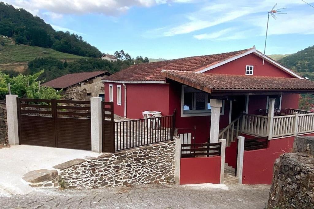 Casa Do Feligres E Da Alsira Villa Nogueira de Abaixo Dış mekan fotoğraf