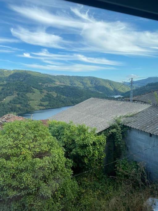Casa Do Feligres E Da Alsira Villa Nogueira de Abaixo Dış mekan fotoğraf
