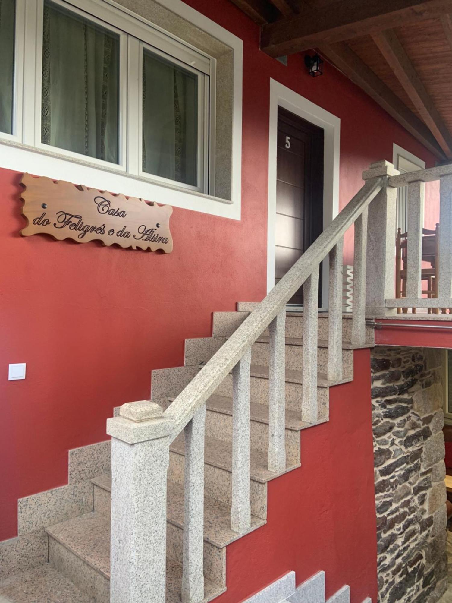 Casa Do Feligres E Da Alsira Villa Nogueira de Abaixo Dış mekan fotoğraf
